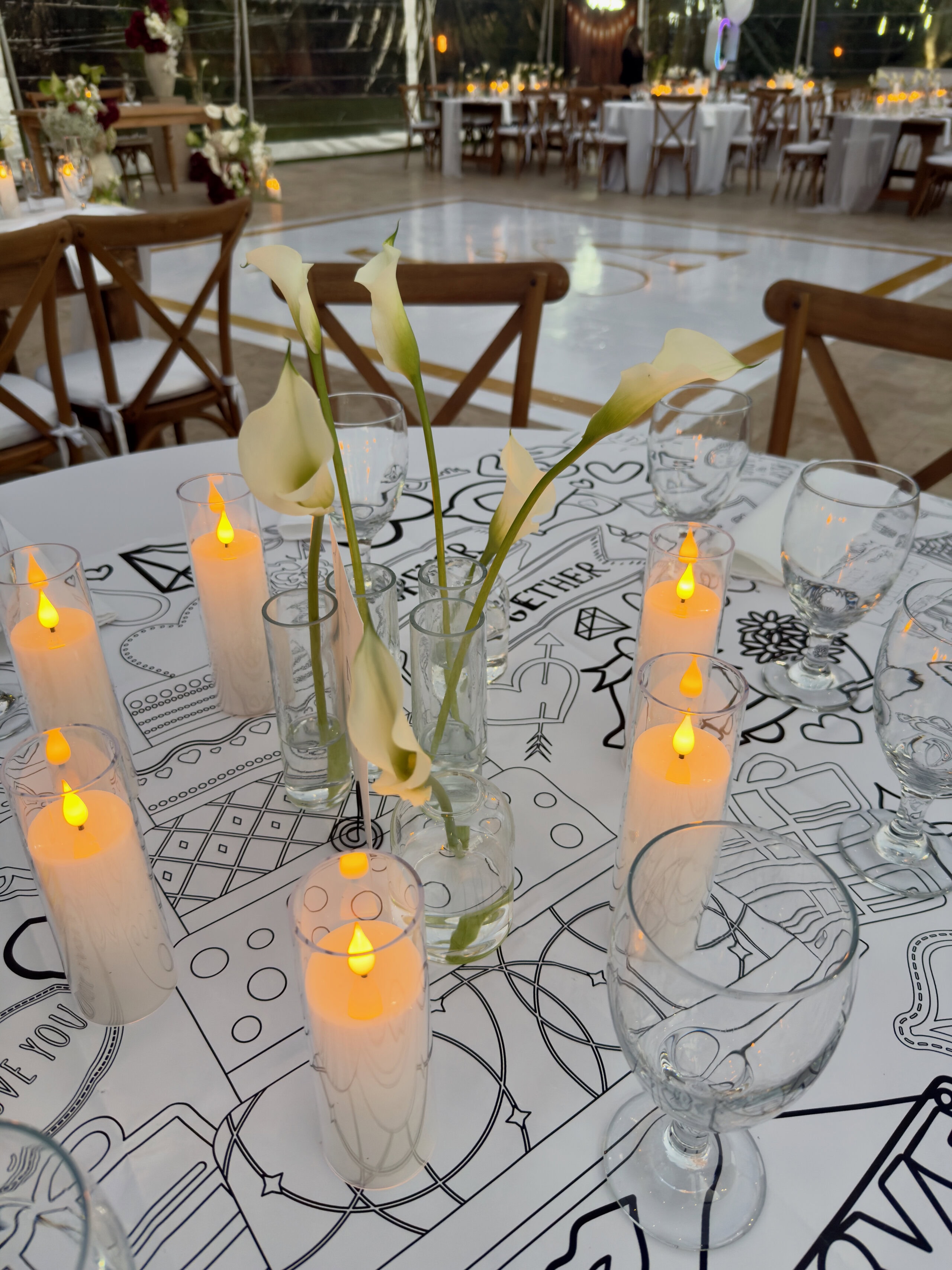 Wedding tablescape with candles and calla lilies at Saint Patrick Palace